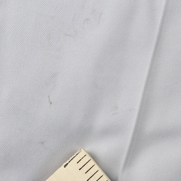 Peter Millar shorts golf wicking great size 40 performance flaw see pic 2. Offer - Picture 2 of 8